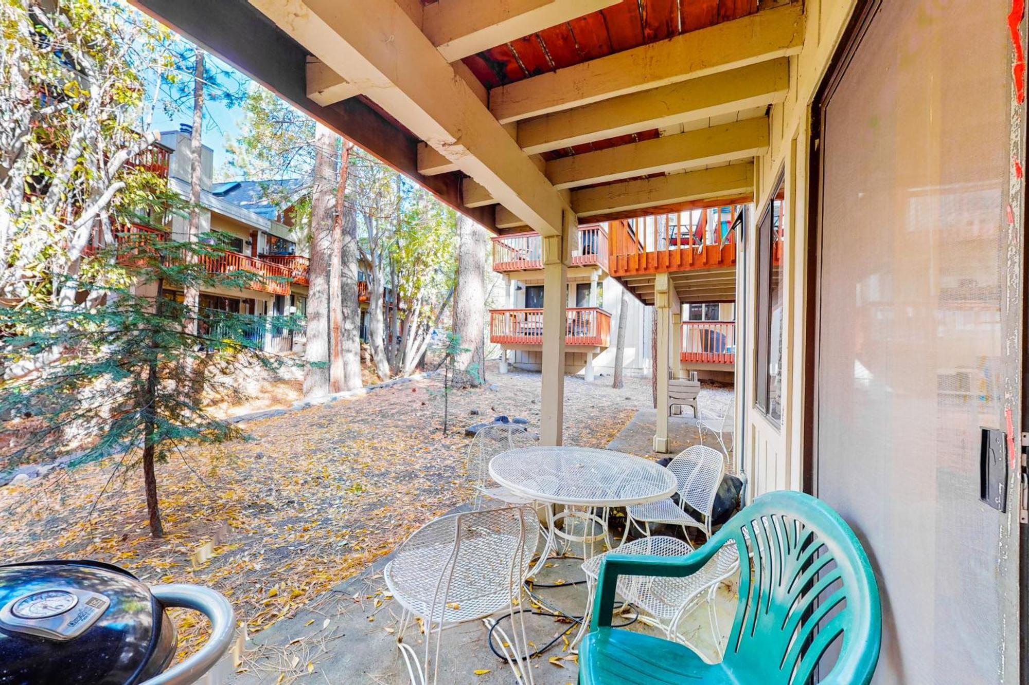 Creekside Retreat & Sierra Townhome Incline Village Ruang foto